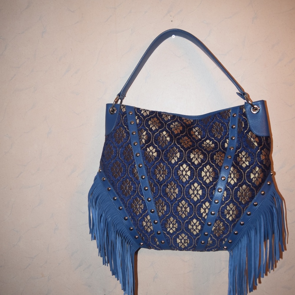 Handbag - Picture 5 of 5